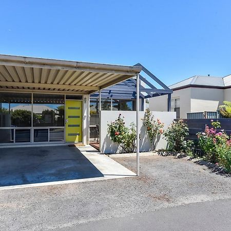 City Courtyard One Apartment Mount Gambier Exterior photo